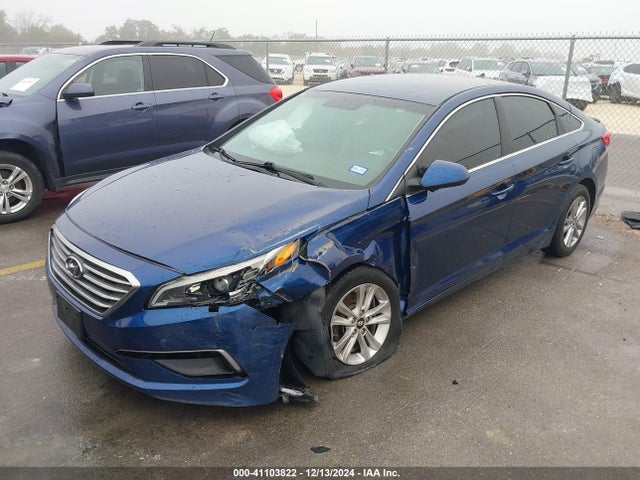 Hyundai SONATA SE 2015 5NPE24AF4FH225026 Image 2