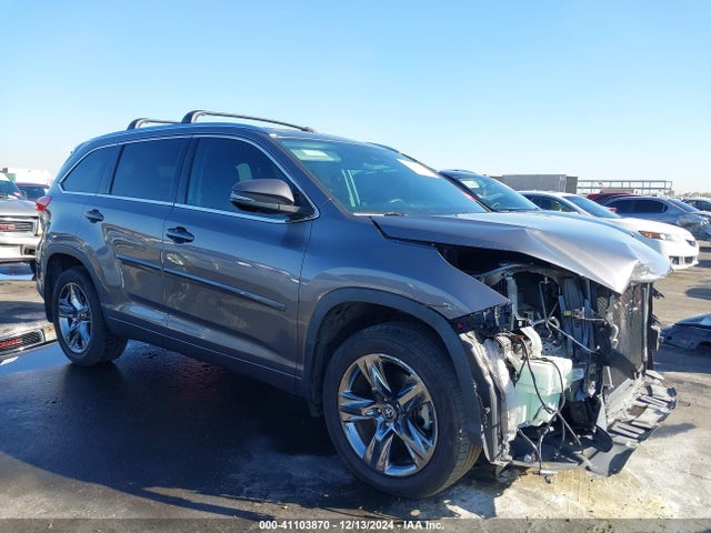 2018 5TDDZRFH7JS901163 main image