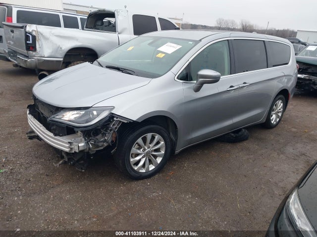 2C4RC1FG6JR188958 Chrysler Pacifica Touring Plus