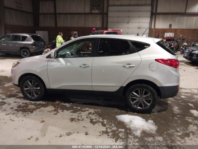 KM8JTCAF9FU991910 Hyundai TUCSON GLS