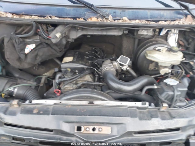 41103997 :رقم المزاد ، WD2PD644145618731 vin ، 2004 Dodge Sprinter Van 2500 مزاد بيع