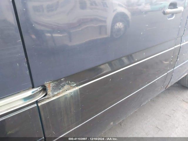 41103997 :رقم المزاد ، WD2PD644145618731 vin ، 2004 Dodge Sprinter Van 2500 مزاد بيع