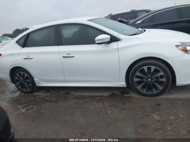 Nissan SENTRA SR 2016 3N1AB7APXGY271444 Image 12