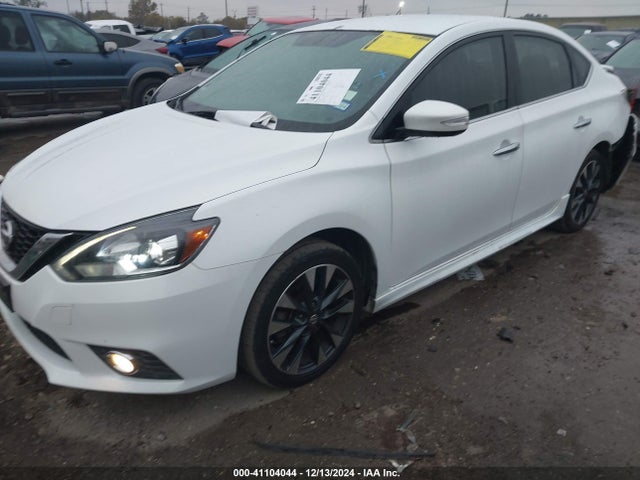 Nissan SENTRA SR 2016 3N1AB7APXGY271444 Image 2