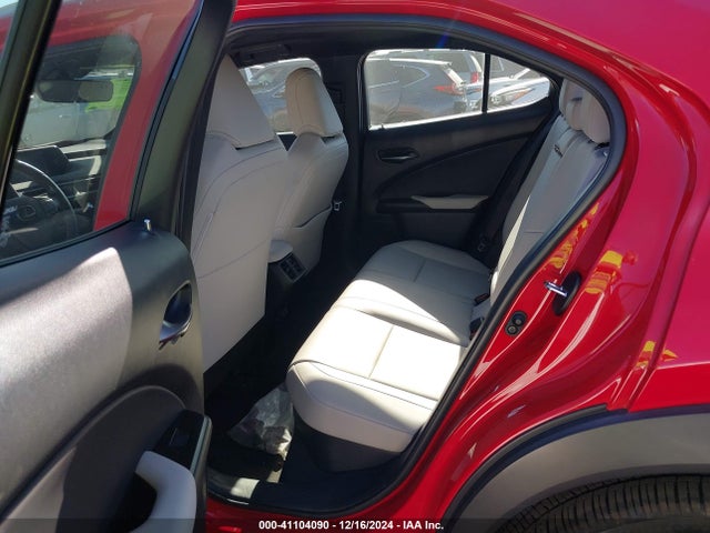 JTHP9JBH2L2021808 Lexus UX 250H