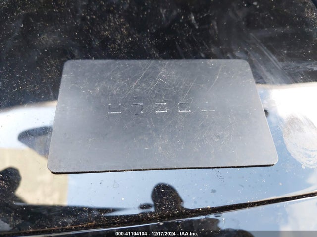 2021 TESLA MODEL Y 5YJYGDEE7MF110514 Photo 10