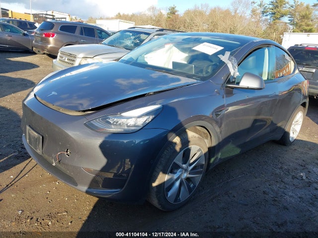 2021 TESLA MODEL Y 5YJYGDEE7MF110514 Photo 1