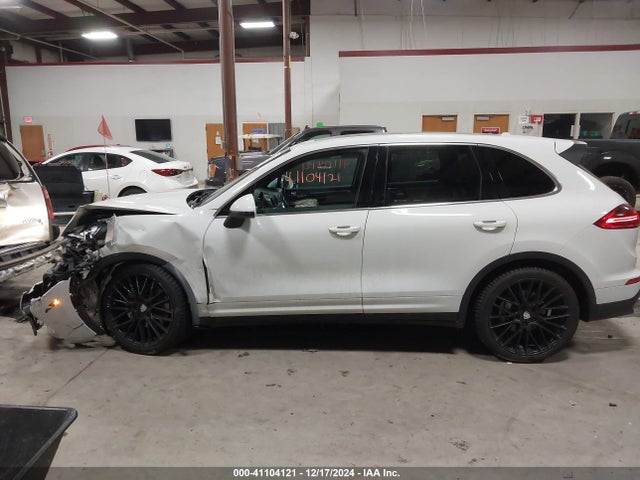 WP1AB2A2XJLA60828 Porsche CAYENNE S