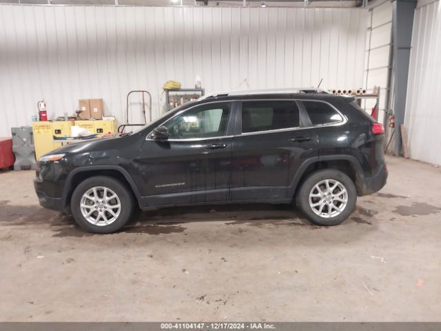1C4PJMCS1EW229758 Jeep Cherokee Latitude
