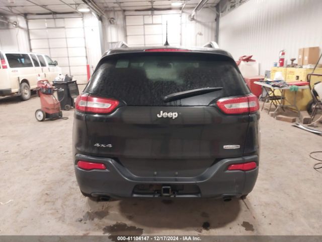 1C4PJMCS1EW229758 Jeep Cherokee Latitude