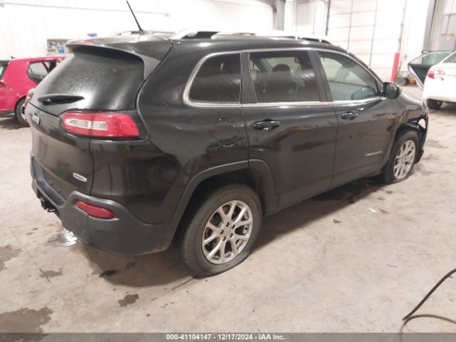 1C4PJMCS1EW229758 Jeep Cherokee Latitude