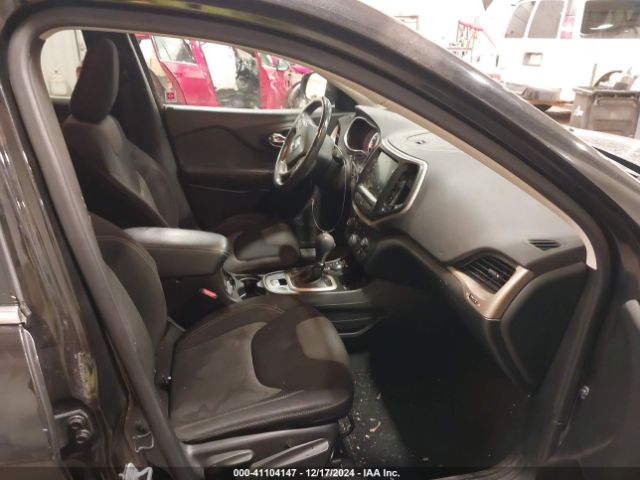 1C4PJMCS1EW229758 Jeep Cherokee Latitude