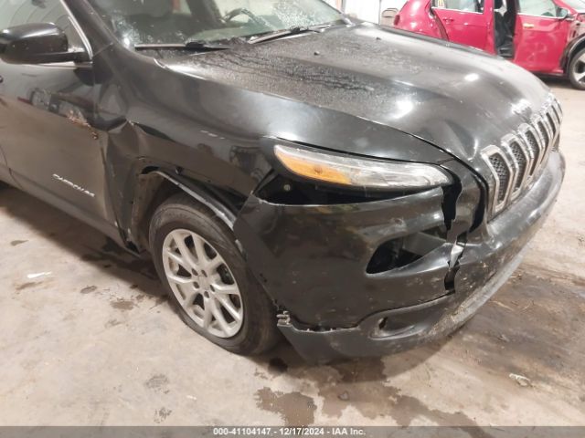 1C4PJMCS1EW229758 Jeep Cherokee Latitude