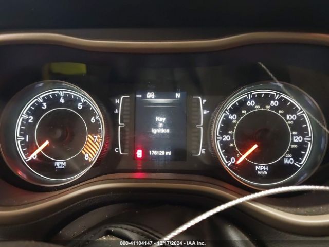 1C4PJMCS1EW229758 Jeep Cherokee Latitude