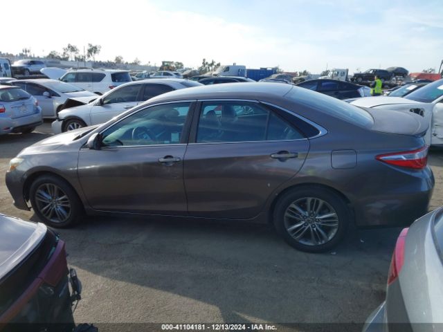 4T1BF1FK8FU037543 Toyota CAMRY SE