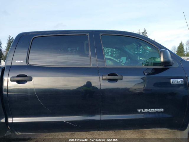 5TFDW5F1XJX693603 Toyota Tundra Sr5 5.7l V8