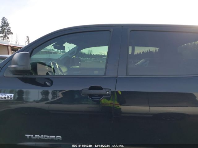 5TFDW5F1XJX693603 Toyota Tundra Sr5 5.7l V8