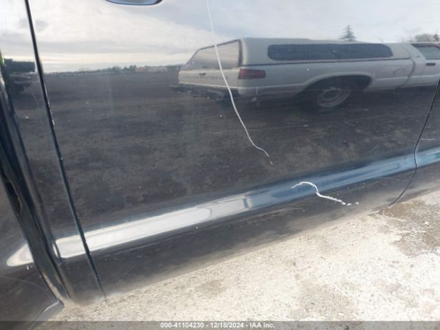 5TFDW5F1XJX693603 Toyota Tundra Sr5 5.7l V8