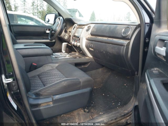 5TFDW5F1XJX693603 Toyota Tundra Sr5 5.7l V8