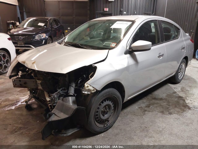3N1CN7AP3JL884848 Nissan Versa 1.6 Sv