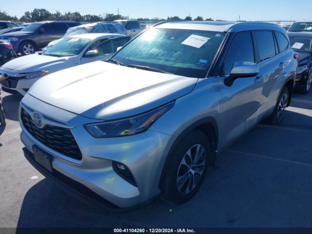 5TDKBRCH3PS136588 Toyota Highlander Hybrid Xle