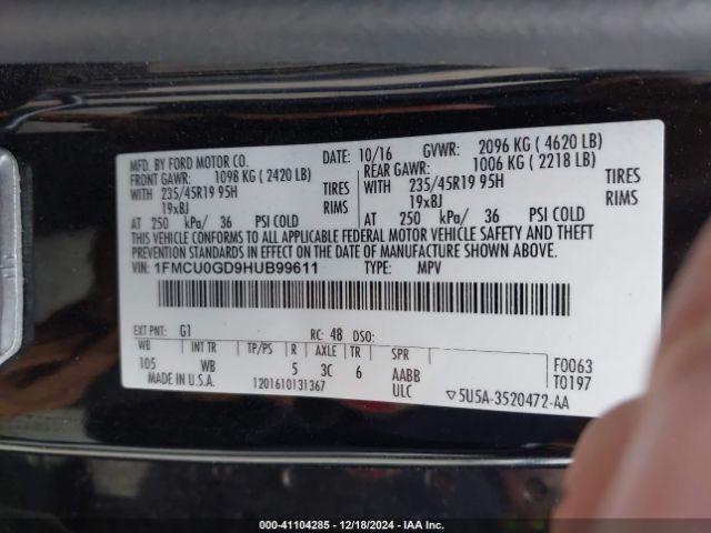 1FMCU0GD9HUB99611 Ford ESCAPE SE