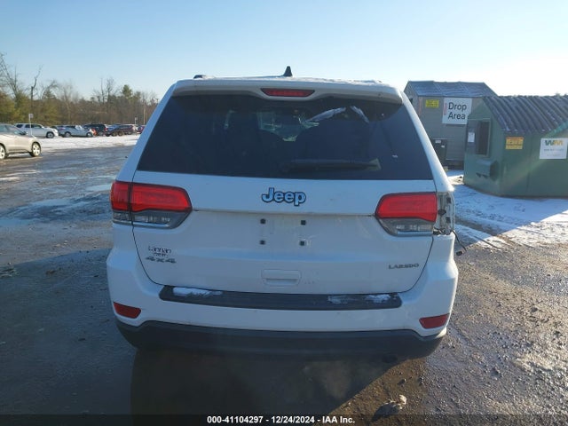 1C4RJFAG0FC814742 Jeep Grand Cherokee Laredo