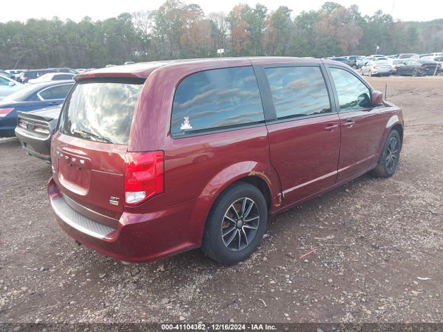 2C4RDGEG3JR159614 Dodge Grand Caravan Gt