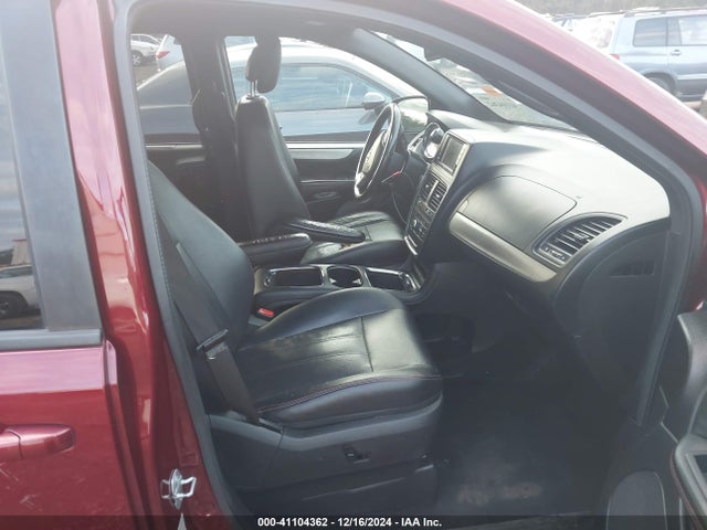 2C4RDGEG3JR159614 Dodge Grand Caravan Gt
