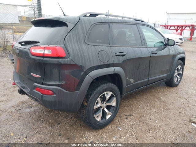 1C4PJMBB2EW216017 Jeep Cherokee Trailhawk