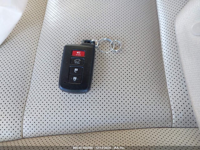 Toyota Highlander Limited Platinum 2017 5TDDZRFH7HS379242 Image 11