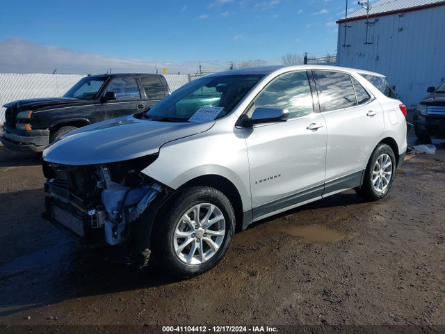 Chevrolet EQUINOX LT 2018 2GNAXSEV4J6241687 Image 2