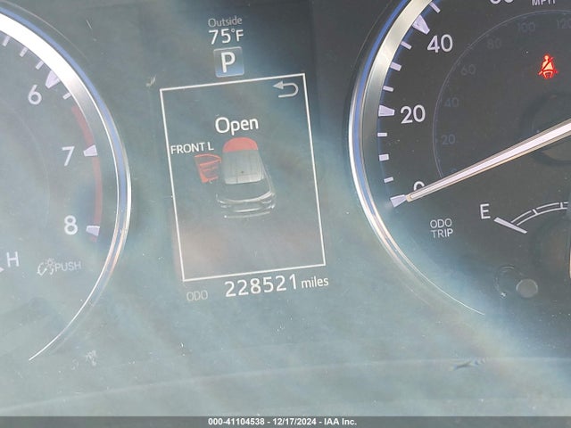 5TDYKRFHXES017777 Toyota Highlander Limited V6
