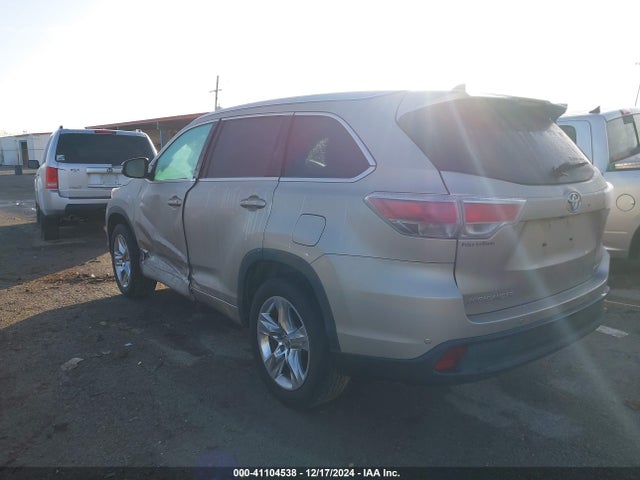 5TDYKRFHXES017777 Toyota Highlander Limited V6