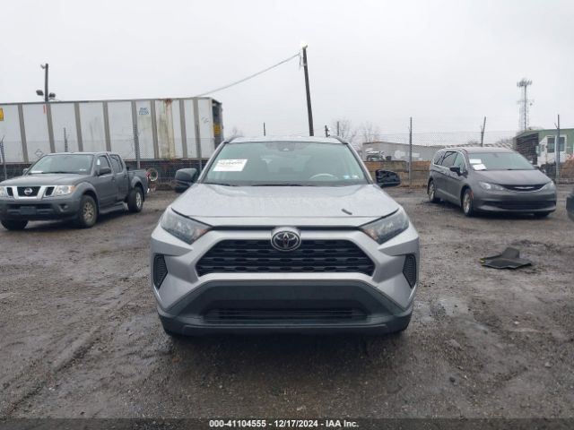 2T3F1RFV5MC236211 Toyota RAV4 LE