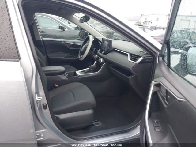 2T3F1RFV5MC236211 Toyota RAV4 LE