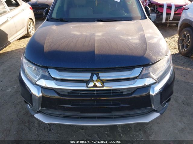 JA4AD3A39HZ016251 Mitsubishi Outlander Sel