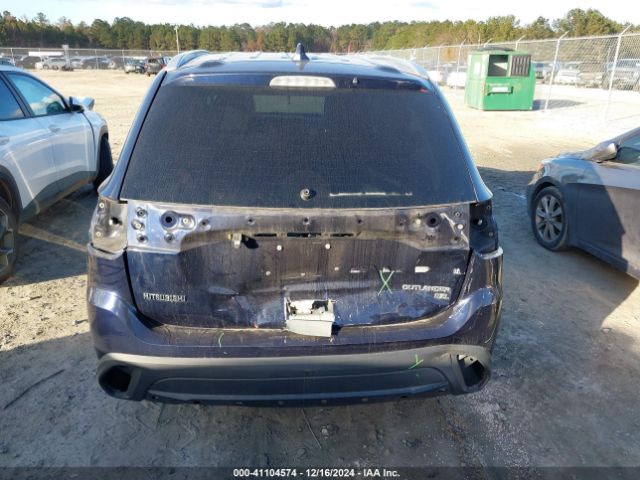 JA4AD3A39HZ016251 Mitsubishi Outlander Sel