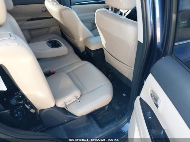 JA4AD3A39HZ016251 Mitsubishi Outlander Sel