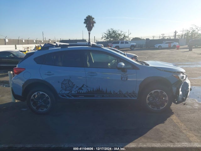 JF2GTAPC9P8238714 Subaru Crosstrek Premium