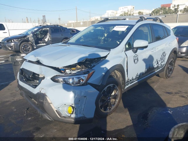 JF2GTAPC9P8238714 Subaru Crosstrek Premium