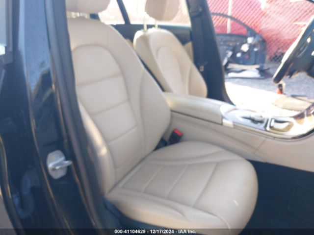 55SWF4JB9JU278235 Mercedes-Benz C 300