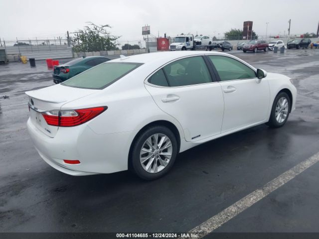 JTHBW1GG6E2061248 Lexus ES 300H