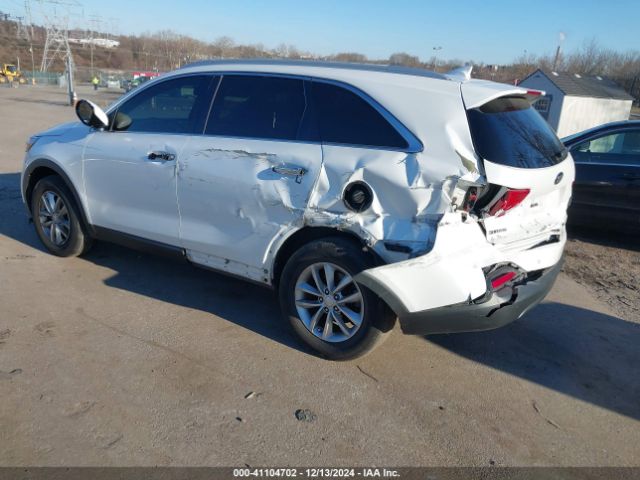 5XYPG4A35GG123095 KIA Sorento 2.4l Lx
