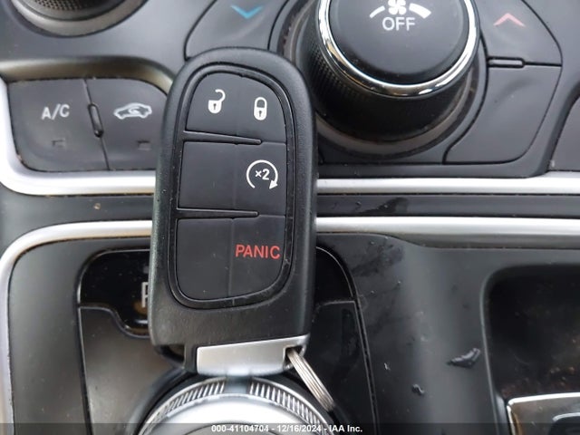 Chrysler 200 Limited 2016 1C3CCCAB0GN137334 Image 11