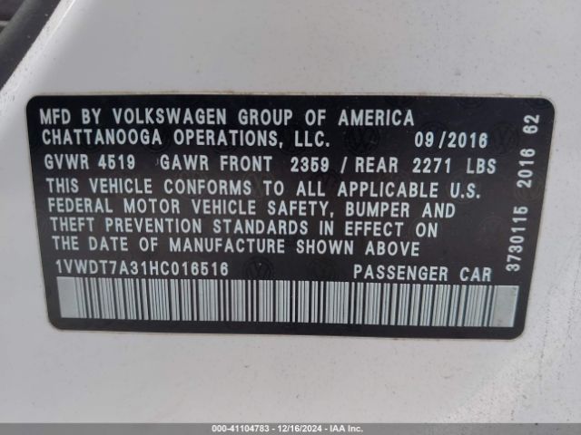 1VWDT7A31HC016516 Volkswagen Passat 1.8t R-line
