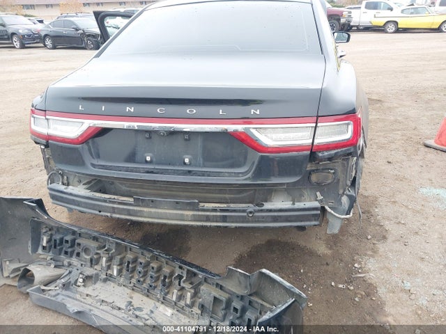1LN6L9UK6H5617785 Lincoln Continental Livery