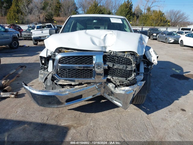 1C6RR7GG3RS129898 RAM 1500 Classic Slt  4x4 6'4 Box