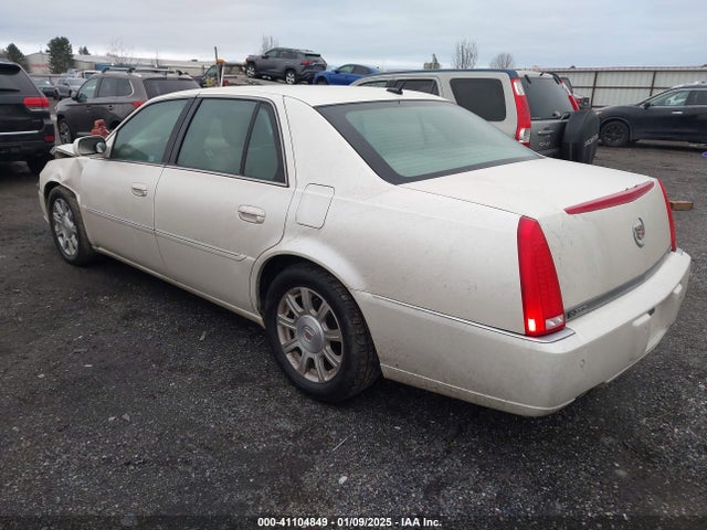 2008 CADILLAC DTS 1G6KD57YX8U108252 Photo 2