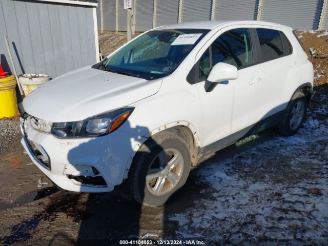 KL7CJKSB3MB319825 Chevrolet Trax Fwd Ls
